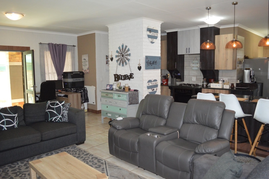 3 Bedroom Property for Sale in Doringkruin North West